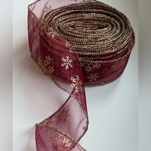 ✨FREE✨with purchase of “Home” Item: 5’ Burgundy Ribbon with Gold Snowflakes
